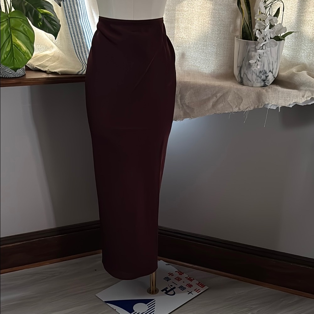 Red Maxi Pencil Skirt for Cocktail Events